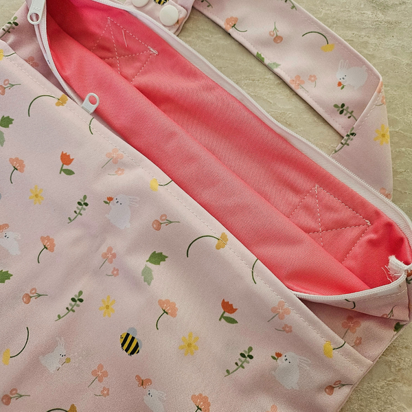 MULTI-PURPOSE DOUBLE ZIPPER WETBAG - FLORAL BUNNY