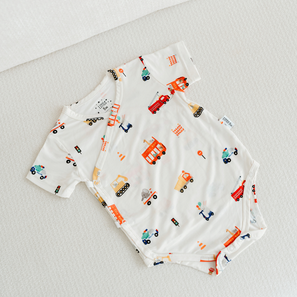 [TENCEL COLLECTION] WRAP ONESIE - MY FAVOURITE VEHICLES